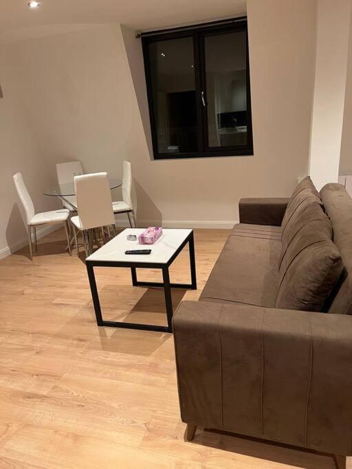 010- Lovely One Bedroom In Ealing F6 Exteriér fotografie